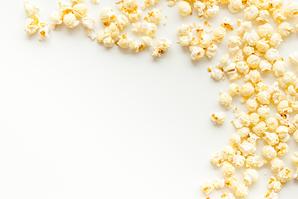 When can kids have popcorn? (Best Tips to Avoid Choking)